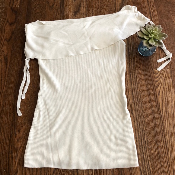 Express Tops - Express | One Shoulder Top